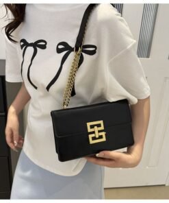 Alternative view of Stylish Golden Chain Shoulder Bag RM106