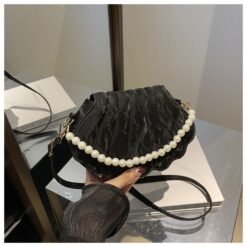 Alternative view of Clam Shape Shoulder Bag RM148